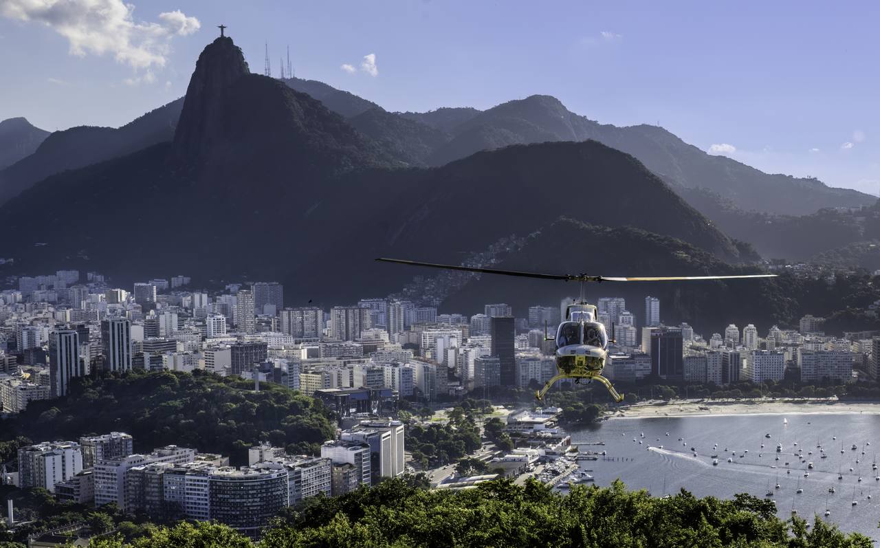 Bell 206L-4 LongRanger in flight, shown as a file image of a similar private helicopter type