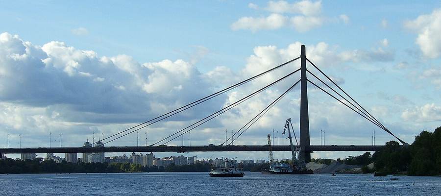 Kyiv North Bridge over the Dnipro before the Kyiv North Bridge drone strike during the Merz Kyiv visit October 2026