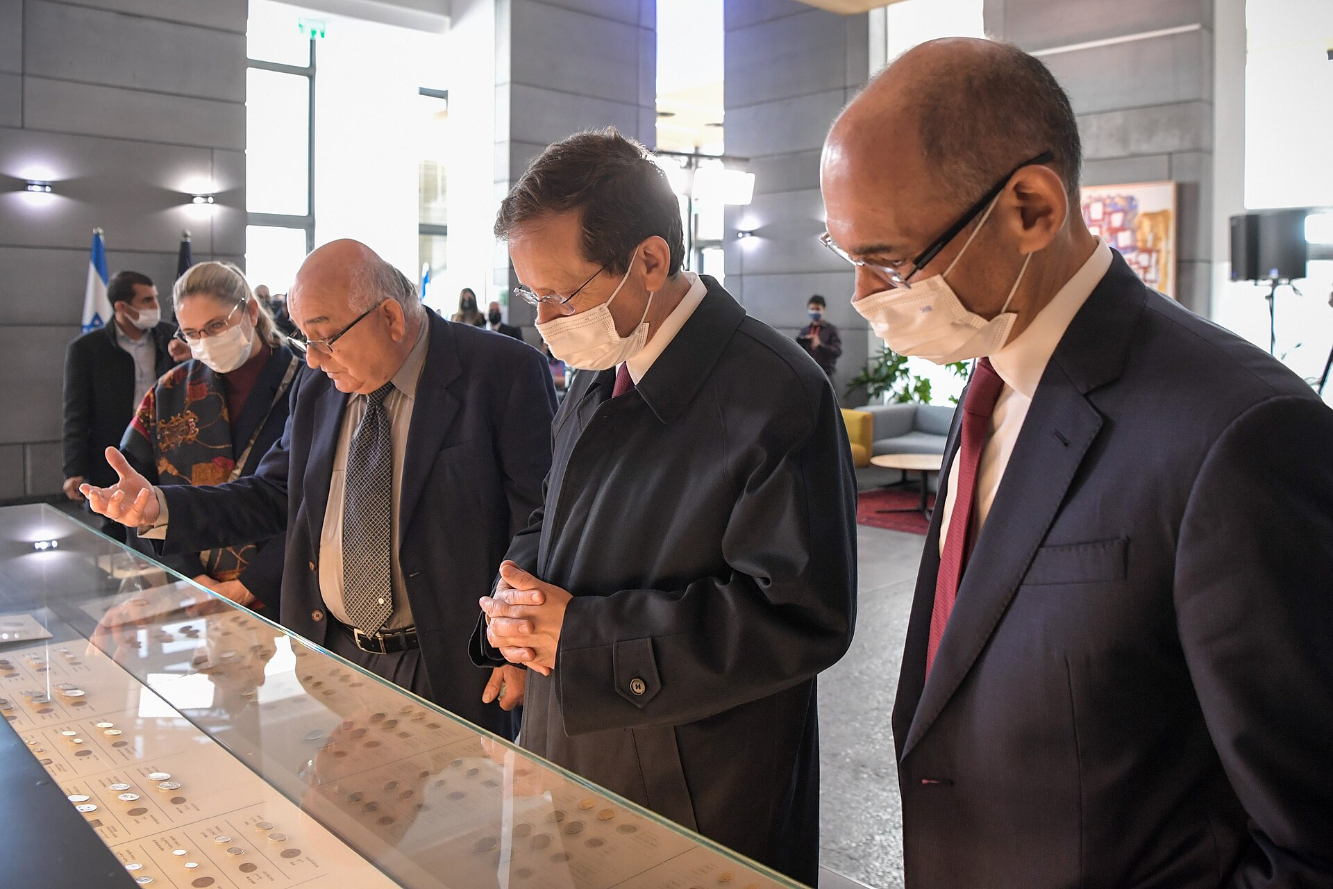 Israeli President Isaac Herzog, centre, who met Wang Yi in Baku over West Bank settlements