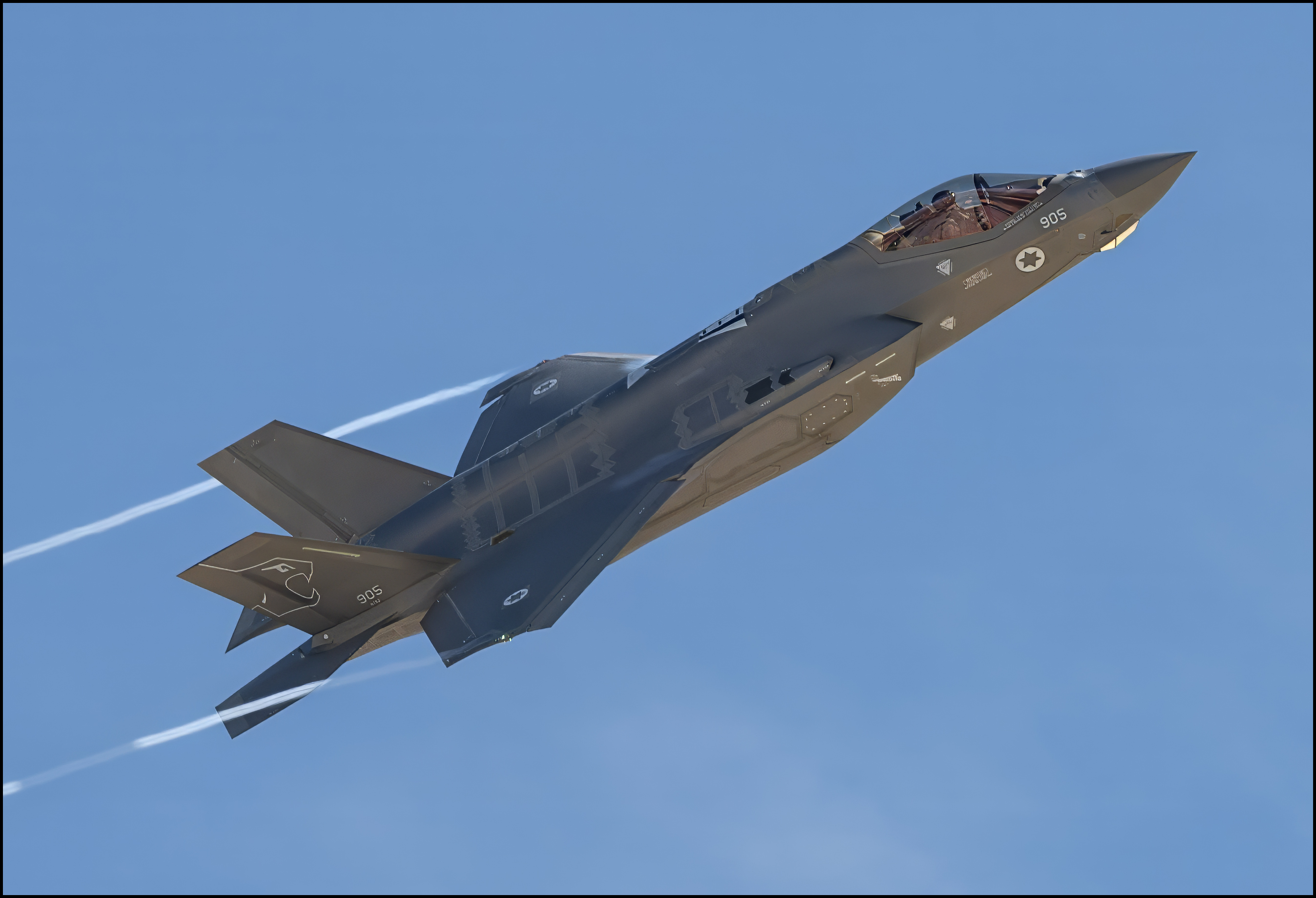Israeli Air Force F-35I Adir stealth fighter in flight — the aircraft at the centre of Israel's Iran strike planning