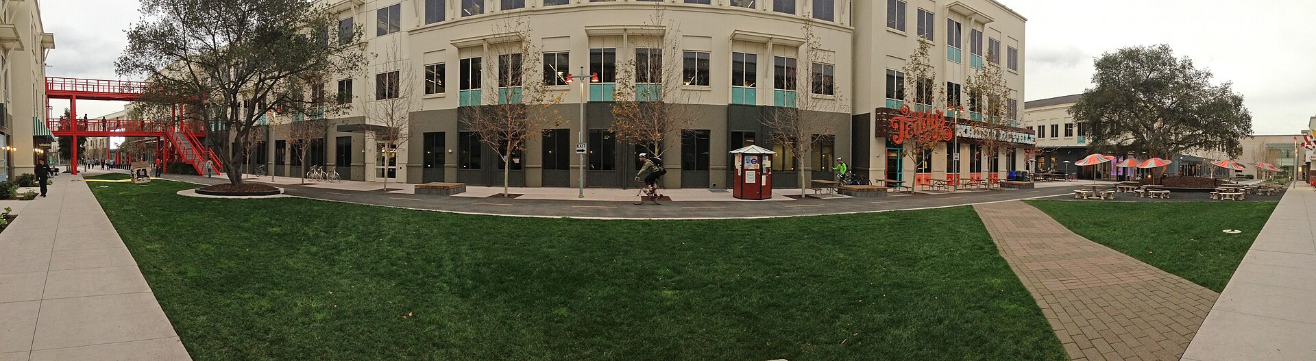 Meta Q3 earnings 2026 — the central plaza of Meta Platforms headquarters campus in Menlo Park, California, the company that reported record revenue on October 21