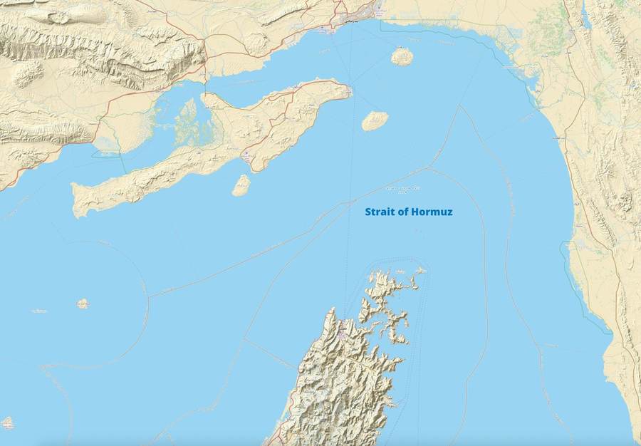 Map of the Strait of Hormuz and the UAE's Fujairah port on the Gulf of Oman, which bypasses the strait
