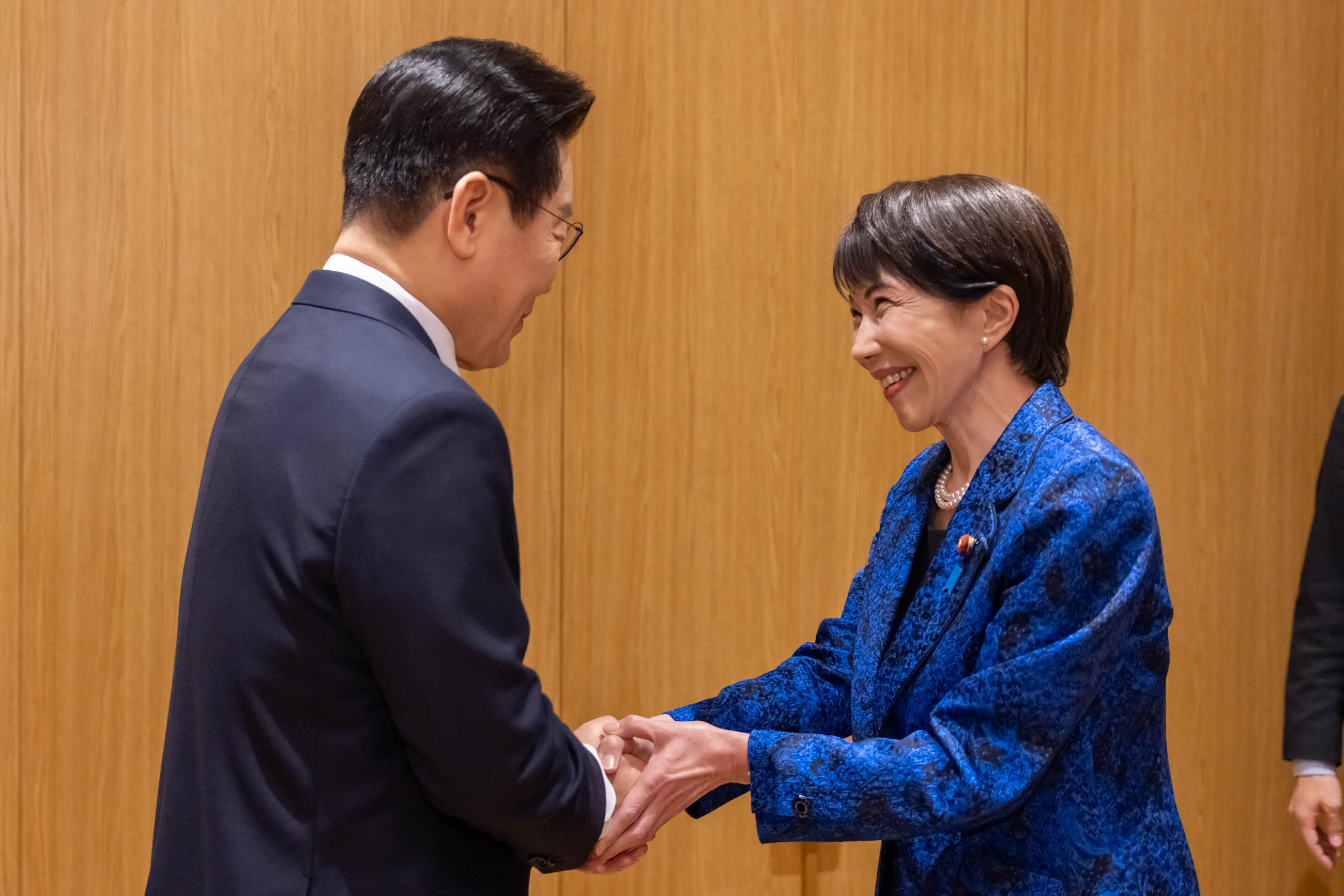 Sanae Takaichi at Japan South Korea summit January 2026