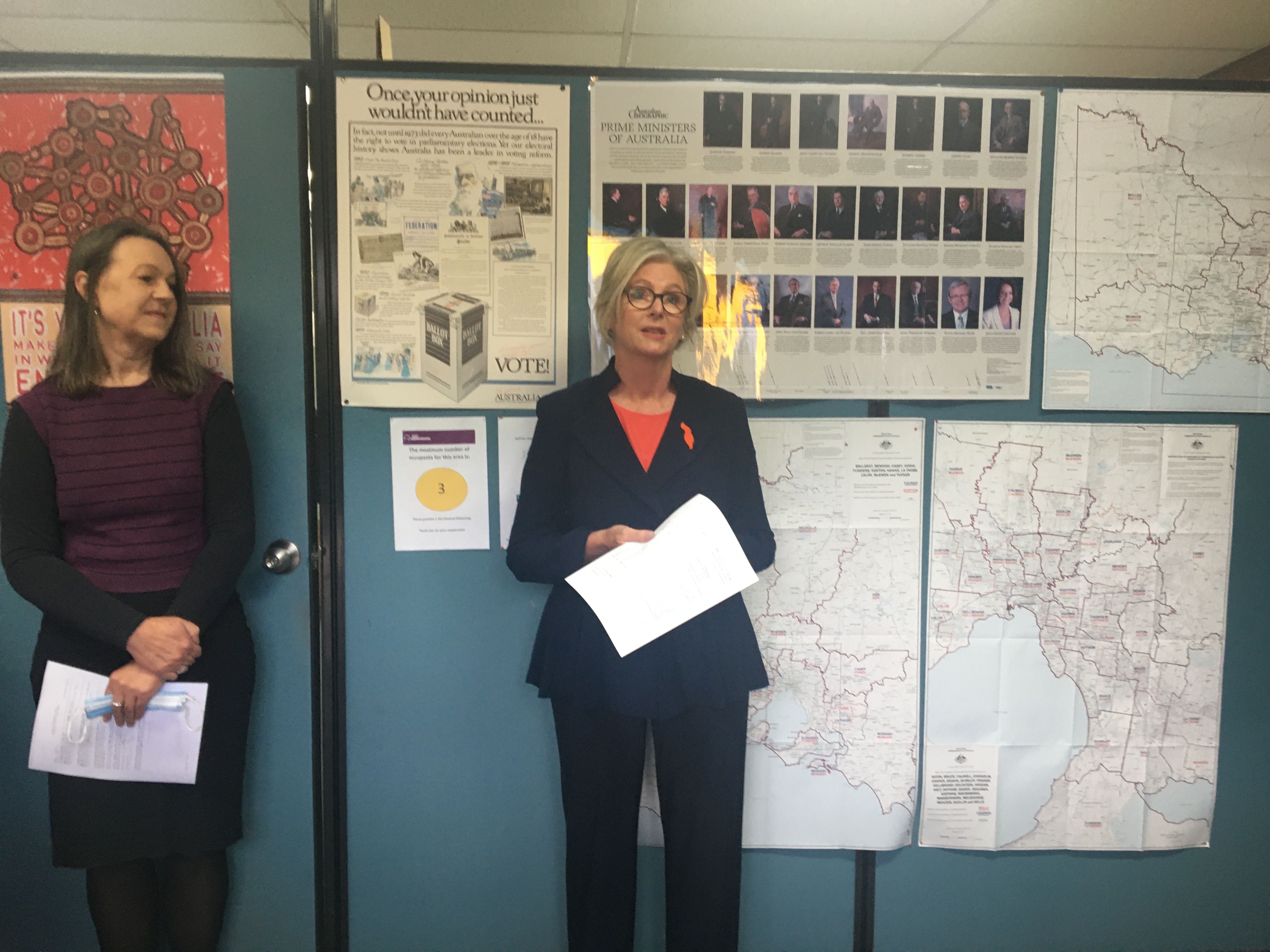 Helen Haines speaking at the Indi election results declaration in 2022