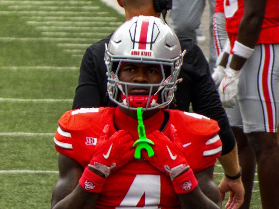 Jeremiah Smith in an Ohio State uniform before setting Ohio State football records against Iowa