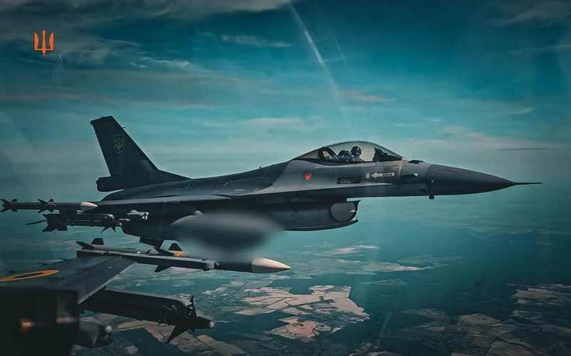 Ukrainian Air Force F-16 in flight, one of the fighters Kyiv says intercepts jet-powered Shahed drones