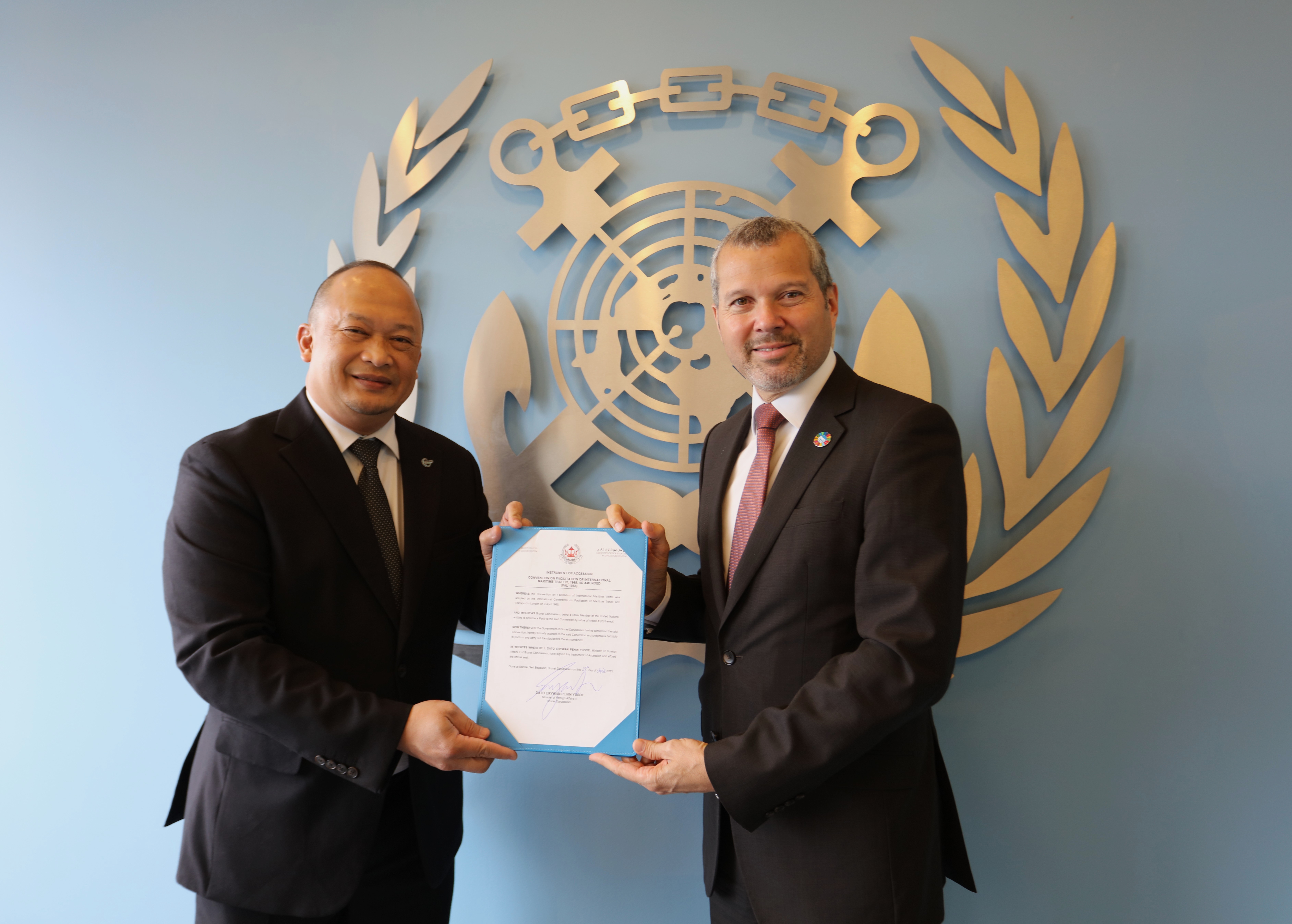 IMO Secretary-General Arsenio Dominguez at IMO headquarters — file photo for the seafarers trapped Strait of Hormuz warning