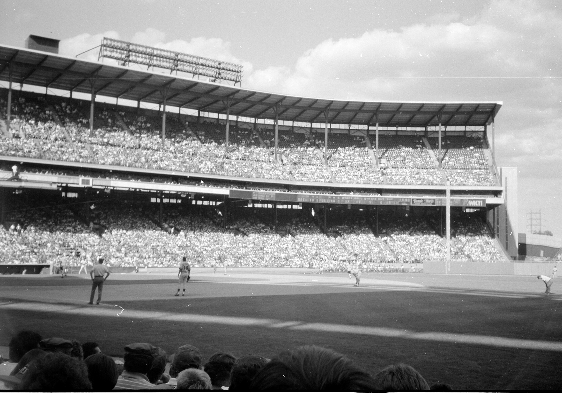 Milwaukee County Stadium, the Brewers' home in 1982 — the last venue to host Brewers World Series baseball before the Brewers sweep Dodgers NLCS World Series pennant