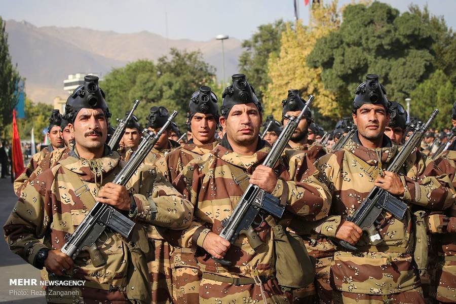 Iranian military parade illustrating Iran recruiting child soldiers through the Janfada and Basij system