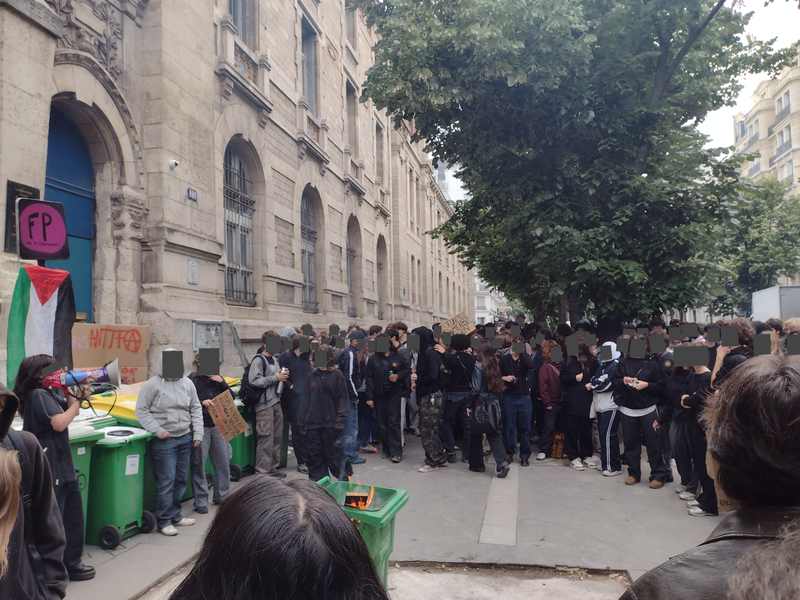 A spontaneous lycée student march leaving the lycée Voltaire in Paris on June 11, 2024