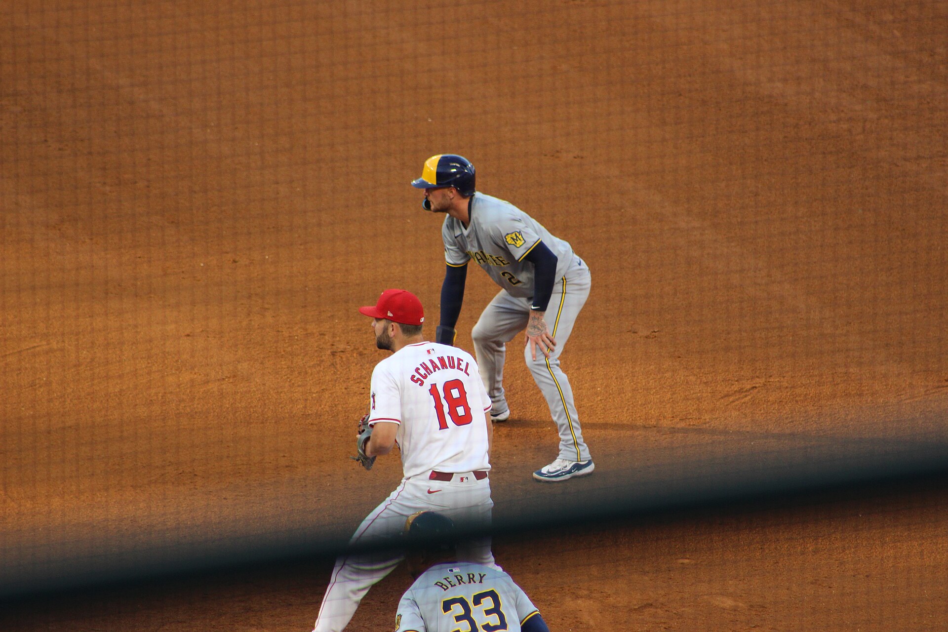 Brice Turang on base for Milwaukee, whose two-out single started the eight-run fifth inning in the Brewers World Series Game 3 score