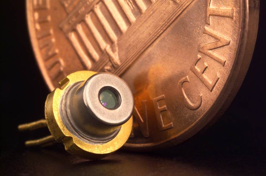 Diode laser — Volantis uses similar laser technology to link AI chips and memory
