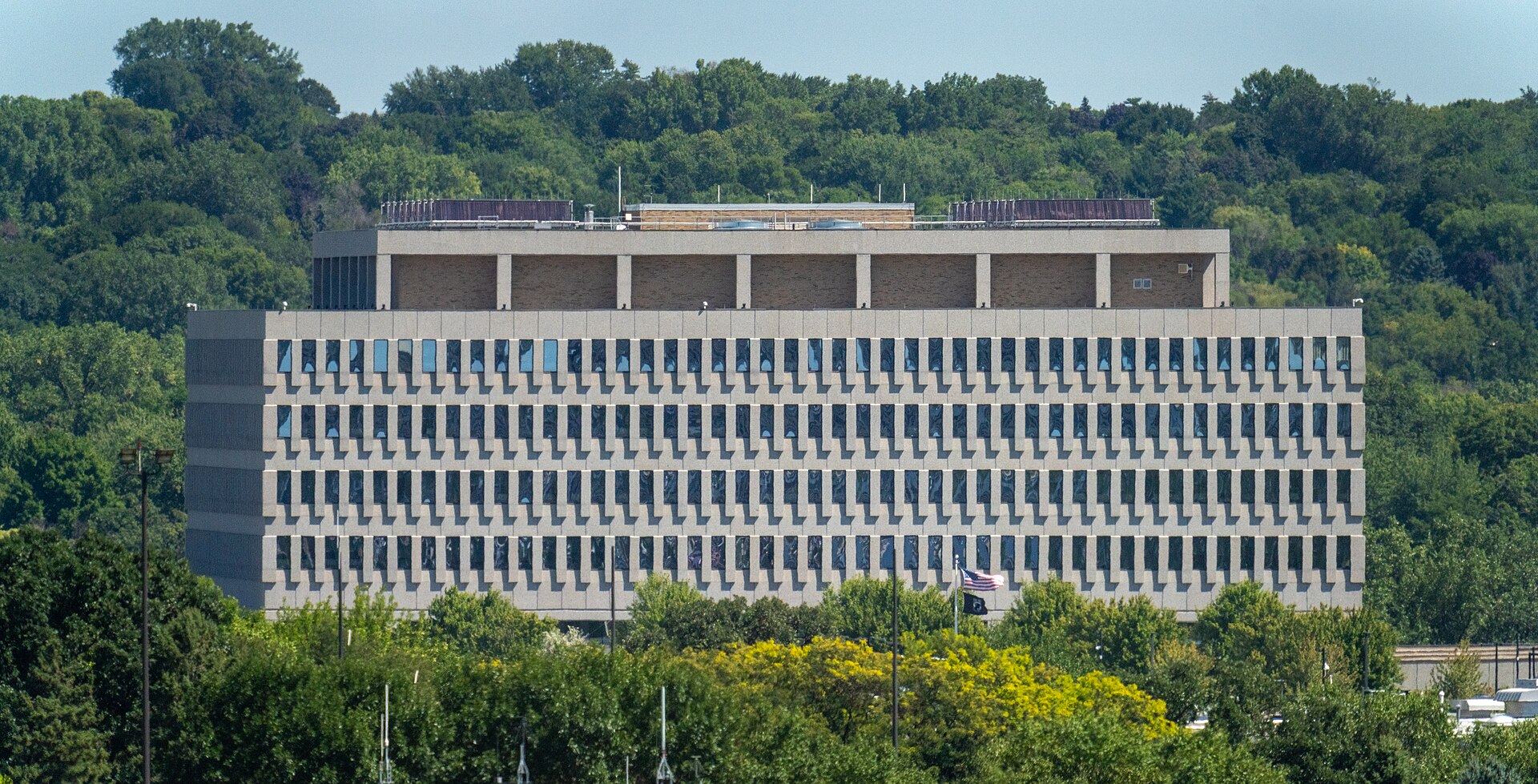 DOJ Minnesota judges recusal — the Bishop Henry Whipple Federal Building near Minneapolis, home to federal immigration proceedings during Operation Metro Surge