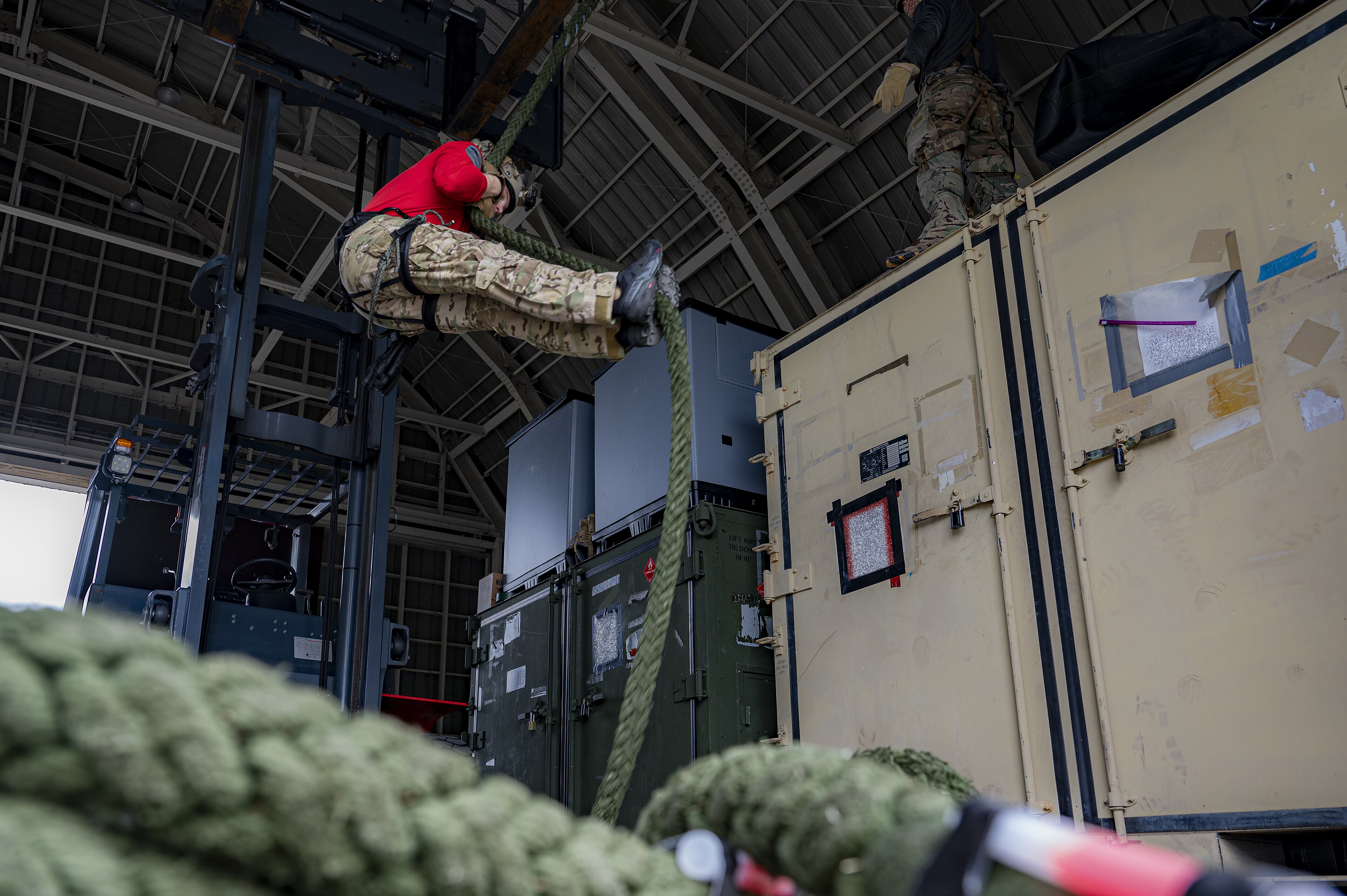 Airman dies Alamodome — U.S. Air Force fast-rope training