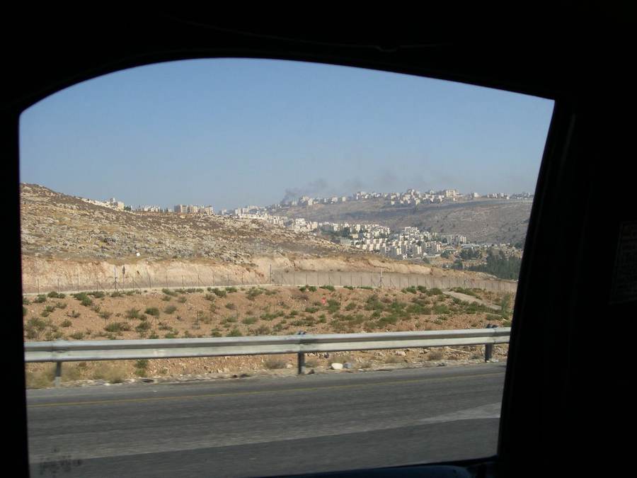 Israeli settlements on West Bank hills — goods from such settlements are the target of the Dutch import ban.