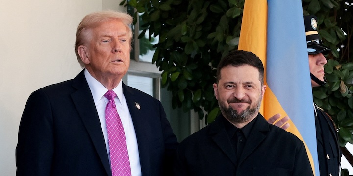 Donald Trump and Volodymyr Zelenskyy together before Zelensky requested a winter arms package