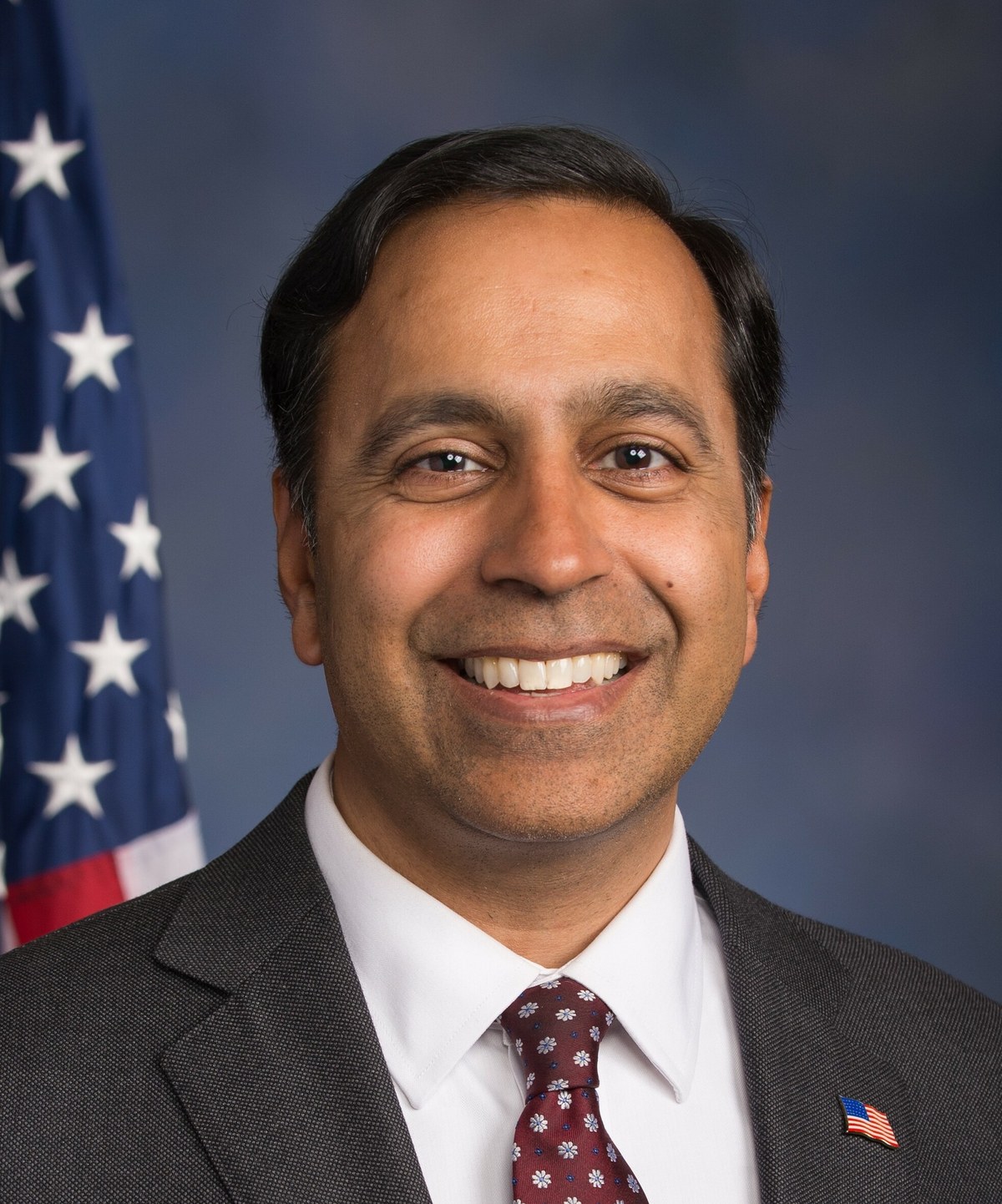 Official U.S. House portrait of Rep. Raja Krishnamoorthi, who said he was worshipping at the Aurora Hindu temple during the alleged attempted shooting