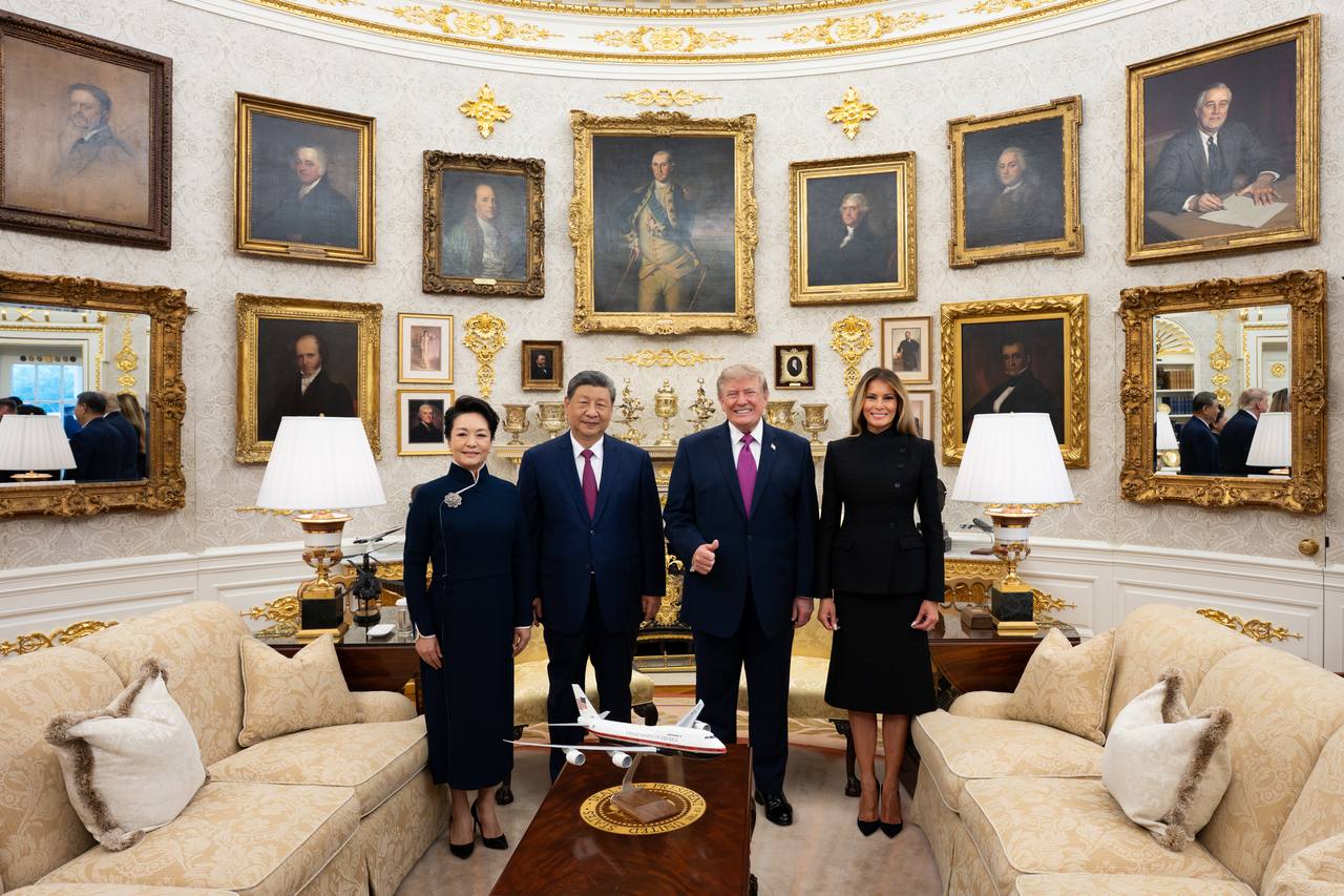 Melania Trump and Peng Liyuan tour the Smithsonian National Museum of Asian Art September 2026