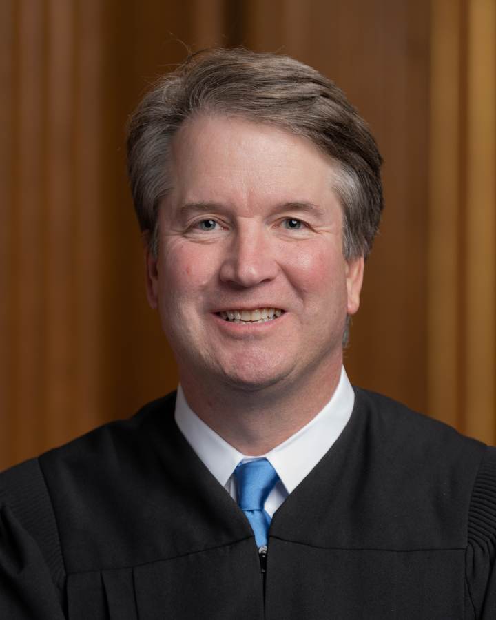 Official portrait of Supreme Court Justice Brett Kavanaugh