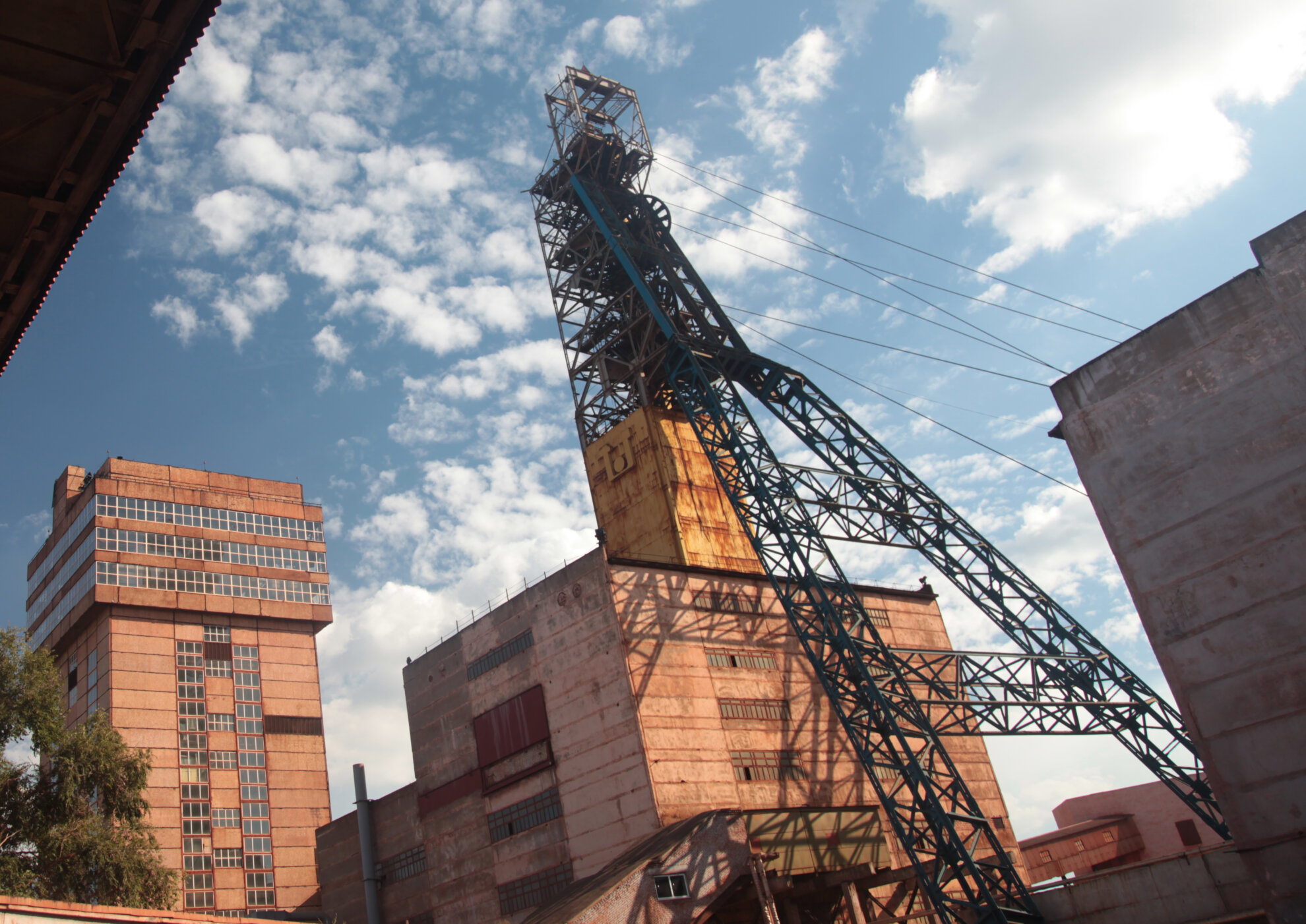 Industrial mining structure at ArcelorMittal Kryvyi Rih before the steel plant was suspended